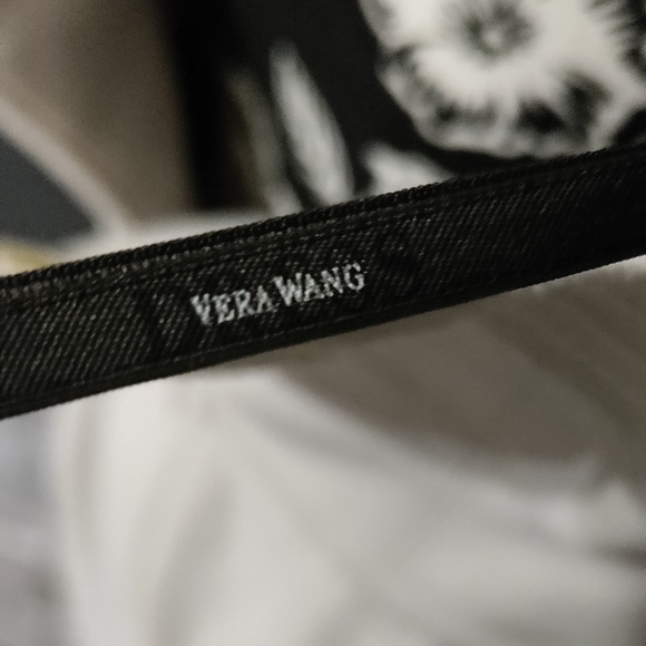 Dress - Picture 4 of 5